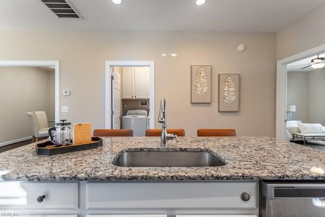 200 Durham ST, Smithfield, VA 23430