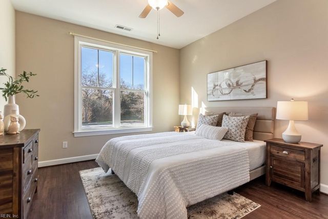 200 Durham ST, Smithfield, VA 23430