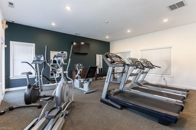 200 Durham ST, Smithfield, VA 23430