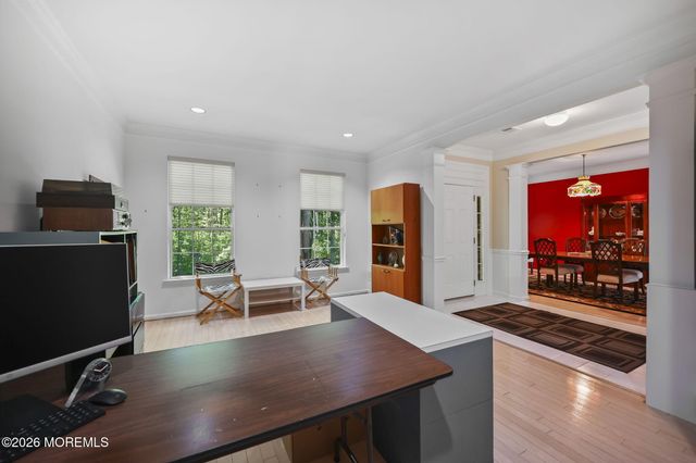 511 Skylark Drive 511, Monroe, NJ 08831