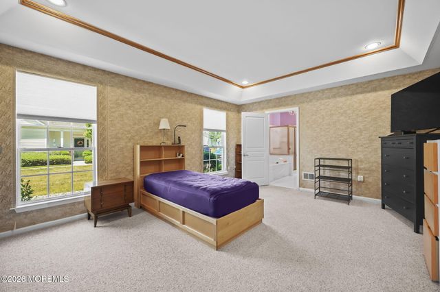 511 Skylark Drive 511, Monroe, NJ 08831