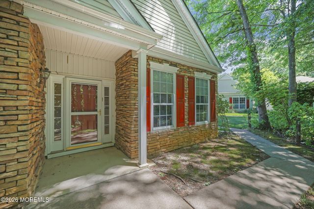511 Skylark Drive 511, Monroe, NJ 08831