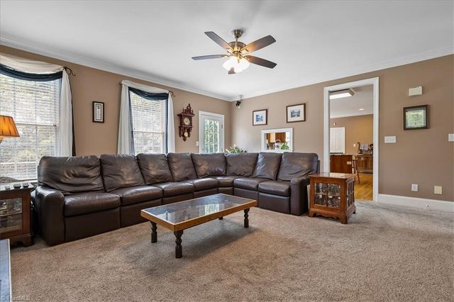 4719 Clifton Park Drive, Jamestown, NC 27282