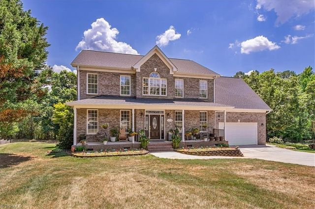 4719 Clifton Park Drive, Jamestown, NC 27282