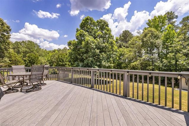 4719 Clifton Park Drive, Jamestown, NC 27282