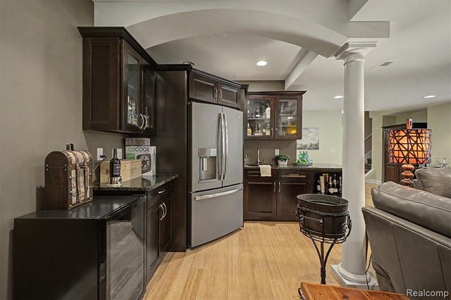 44617 Broadmoor Circle, Northville, MI 48168