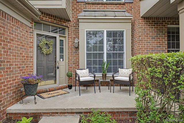 44617 Broadmoor Circle, Northville, MI 48168
