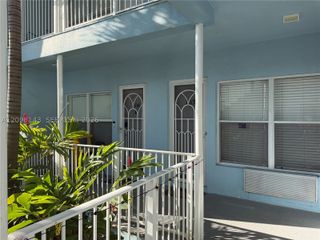 315 Van Buren St 107B, Hollywood, FL 33019
