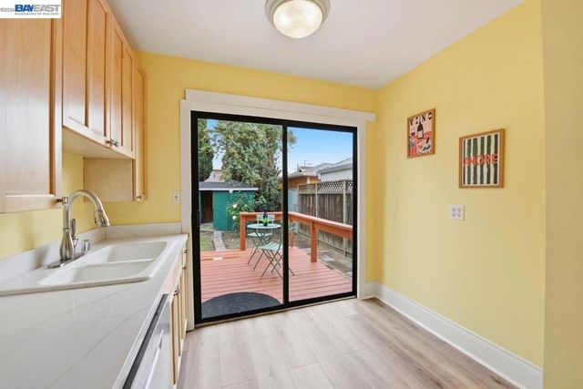 359 Parrott St, San Leandro, CA 94577