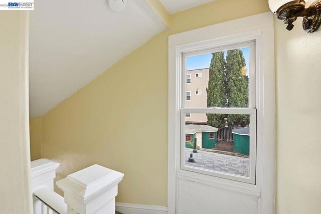 359 Parrott St, San Leandro, CA 94577