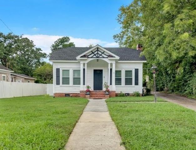 8 S Hughes SW Street, Rome, GA 30165