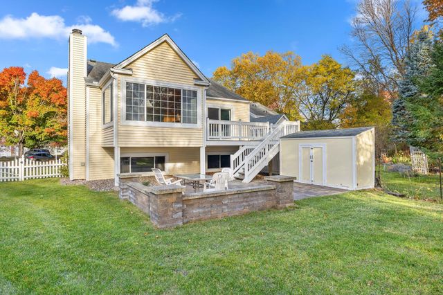 5680 Donegal Drive, Shoreview, MN 55126