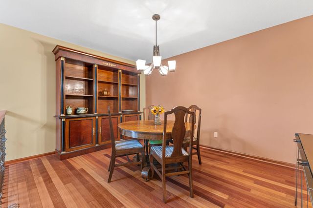 5680 Donegal Drive, Shoreview, MN 55126