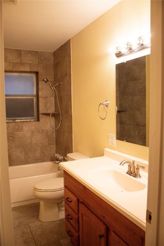 718 E Martin Lane, Sherman, TX 75090