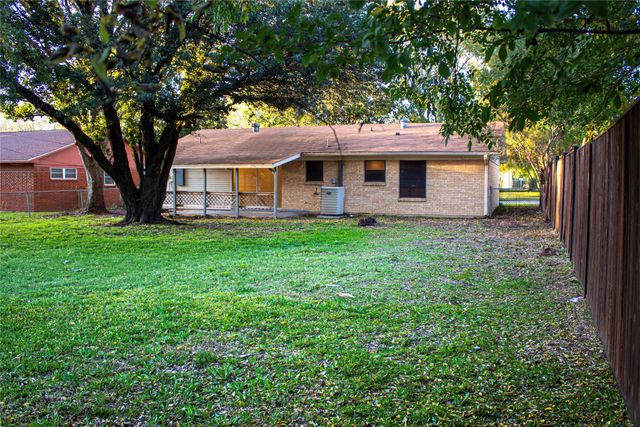 718 E Martin Lane, Sherman, TX 75090