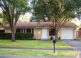 718 E Martin Lane, Sherman, TX 75090