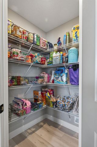 1999 Red Oak Path, Shakopee, MN 55379