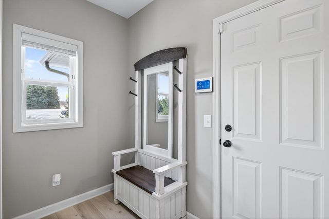 1999 Red Oak Path, Shakopee, MN 55379