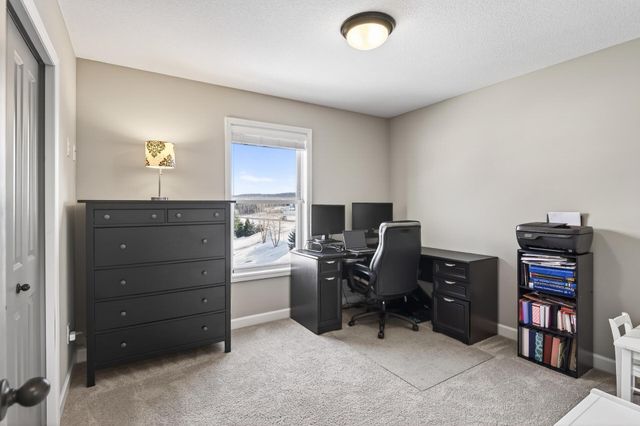 1999 Red Oak Path, Shakopee, MN 55379