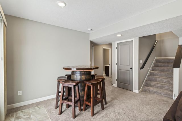 1999 Red Oak Path, Shakopee, MN 55379