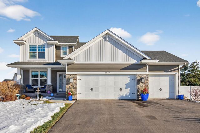 1999 Red Oak Path, Shakopee, MN 55379