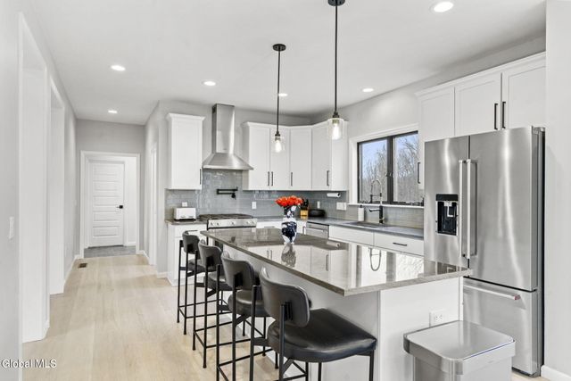 875 Ridge Road, Rensselaer, NY 12144