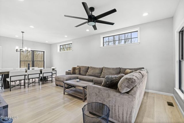 875 Ridge Road, Rensselaer, NY 12144