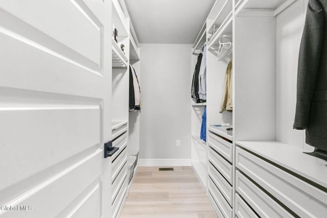 875 Ridge Road, Rensselaer, NY 12144