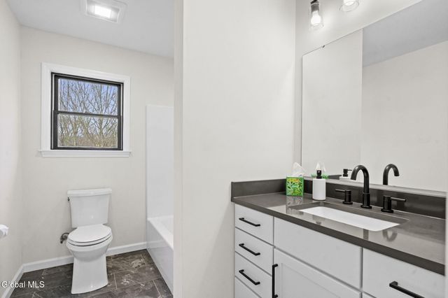 875 Ridge Road, Rensselaer, NY 12144