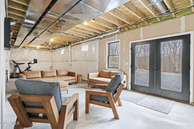 875 Ridge Road, Rensselaer, NY 12144