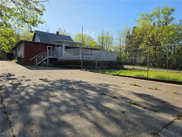 7830 Olde 8 Road, Northfield, OH 44067