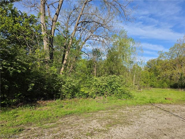 7830 Olde 8 Road, Northfield, OH 44067