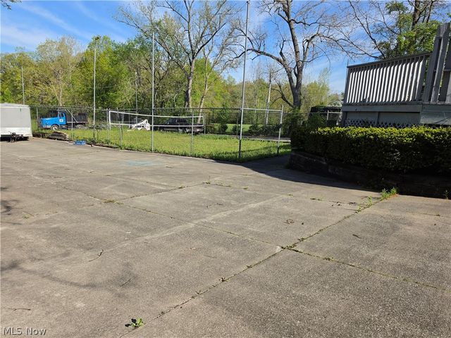 7830 Olde 8 Road, Northfield, OH 44067