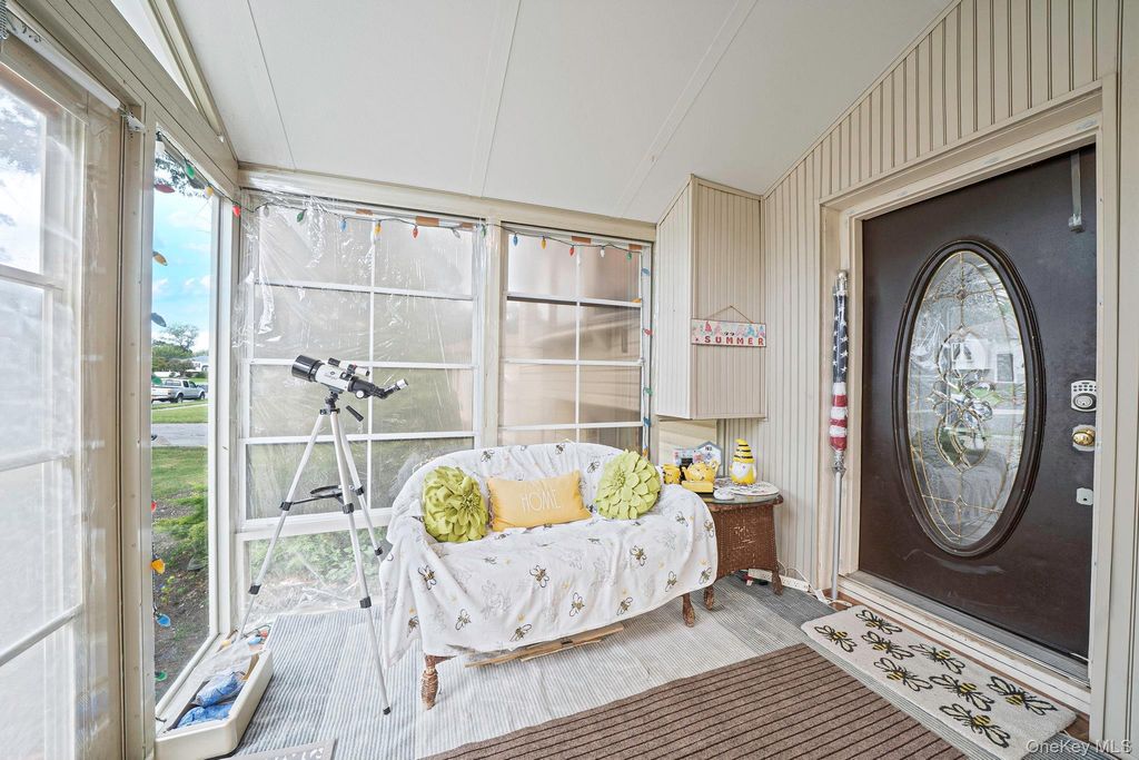 9 Mulberry Drive, Smithtown, NY 11787 — photo 3