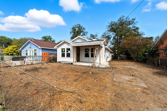2031 E crockett, San Antonio, TX 78202
