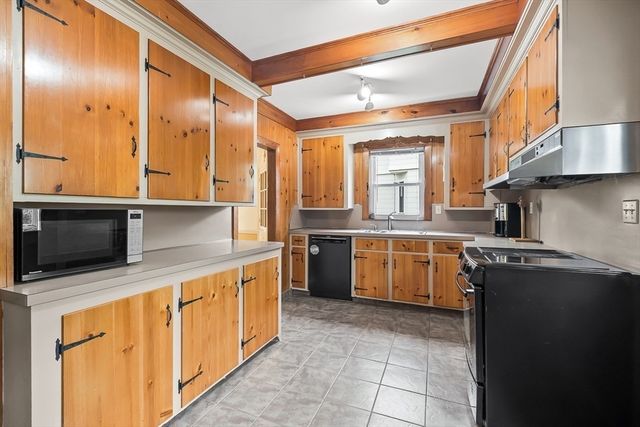 265 Main St, Melrose, MA 02176