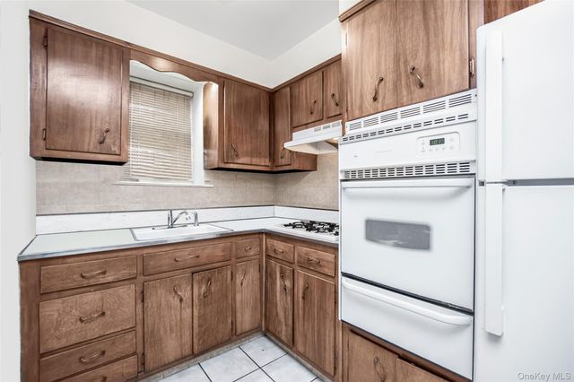 187 Woodland Avenue, Yonkers, NY 10703