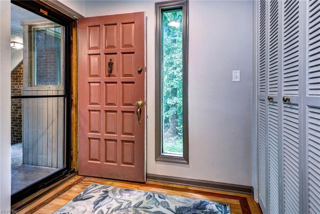 376 Merrimac Trl Unit 614, Williamsburg, VA 23185