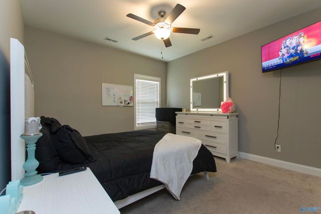 3103 Hideaway Lane, Owens Cross Roads, AL 35763