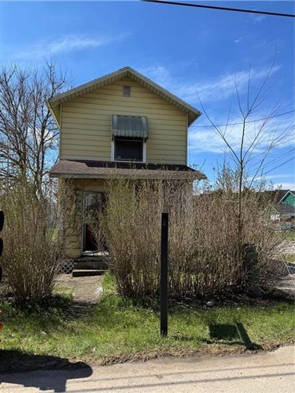 1310 Pennsylvania Ave, New Castle, PA 16101