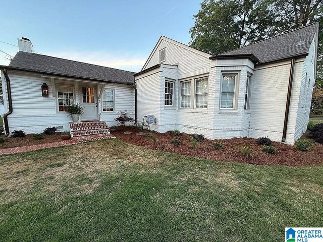 217 S NORTON AVENUE, Sylacauga, AL 35150