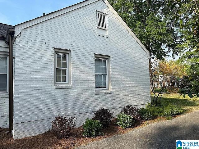 217 S NORTON AVENUE, Sylacauga, AL 35150