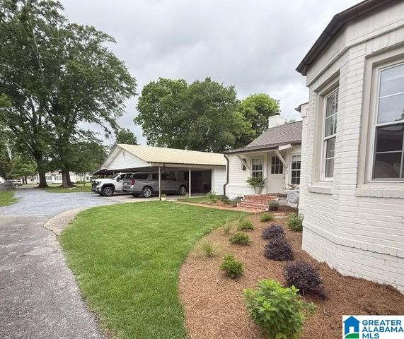 217 S NORTON AVENUE, Sylacauga, AL 35150