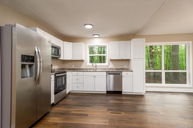 327 Arlington Drive, Hot Springs, AR 71913