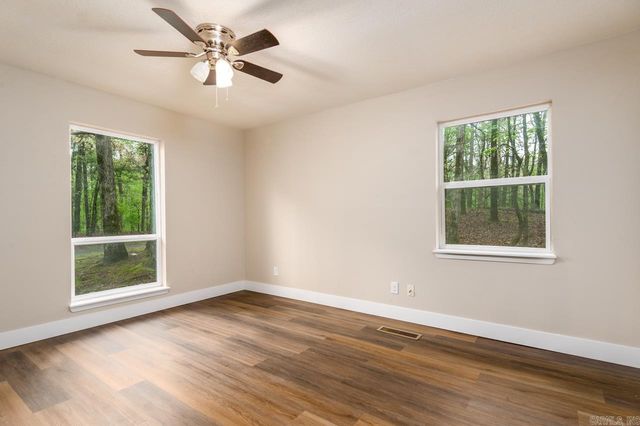 327 Arlington Drive, Hot Springs, AR 71913