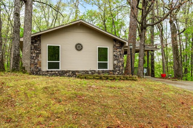 327 Arlington Drive, Hot Springs, AR 71913