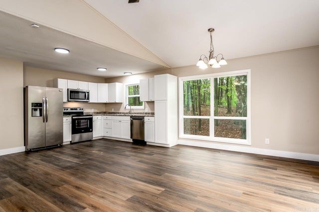 327 Arlington Drive, Hot Springs, AR 71913