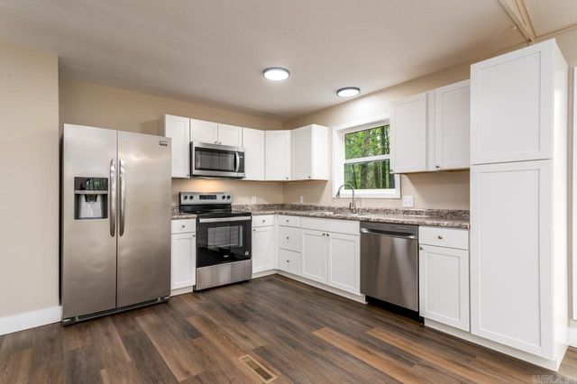 327 Arlington Drive, Hot Springs, AR 71913