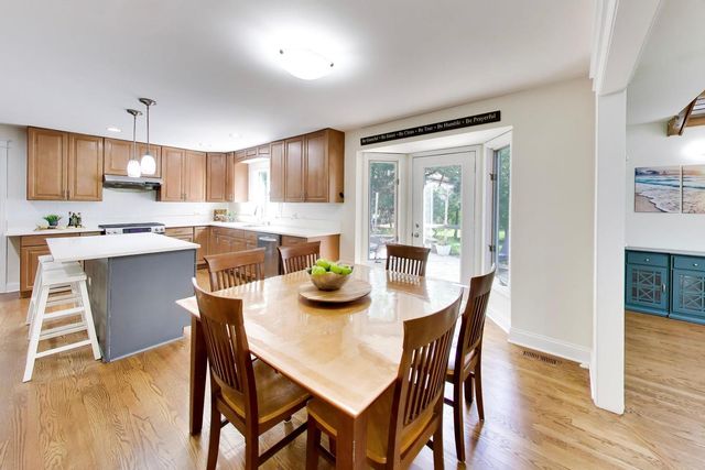 1016 Liberty Drive, Naperville, IL 60540