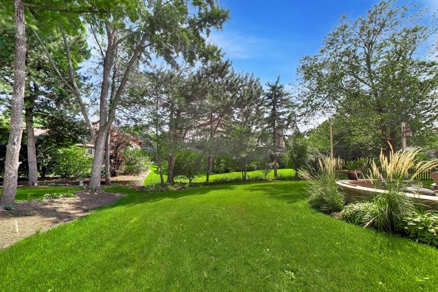 1016 Liberty Drive, Naperville, IL 60540